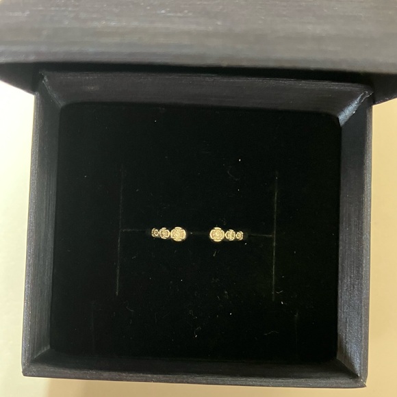 Keepsake Open Ring with Diamonds in Sterling Silver - Picture 5 of 6